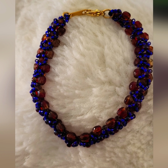 X's and O's Bracelet - Picture 1 of 4